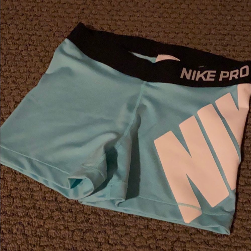 Nike biker short